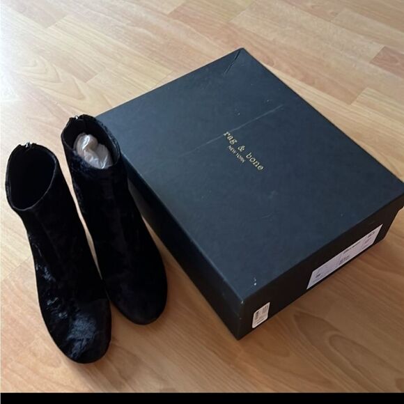NIB Rag and Bone Drea Crushed Velvet Booties - Picture 12 of 14